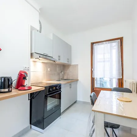 Apartment Le Favre En Annecy